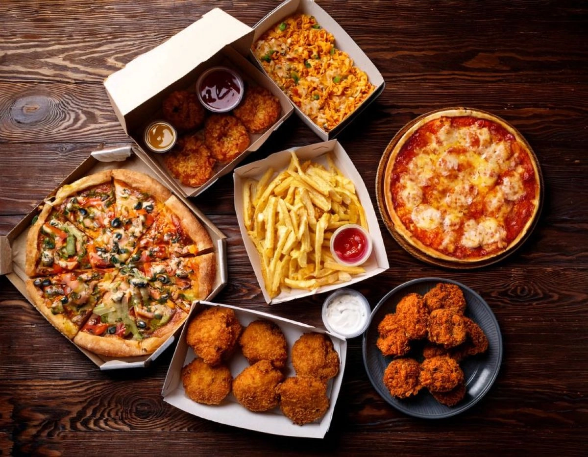 フードデリバリー選びで迷っていませんか？飲食店オーナー向け徹底比較ガイド