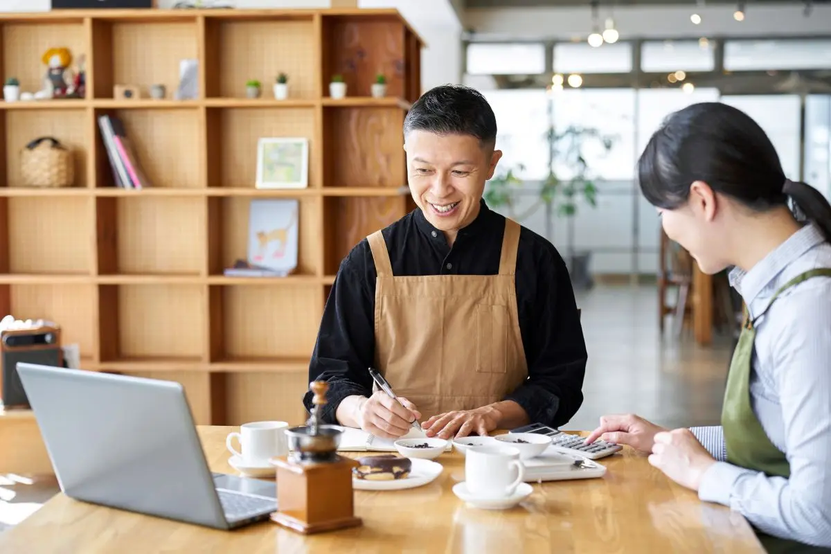 ゴーストレストラン向いている人は?4つの経営タイプ診断と売れる商品の条件